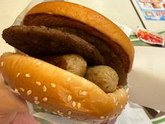 -麦当劳(虹梅路地铁站店)