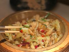 -佬麻雀·新湘菜(珠海金发购物中心店)