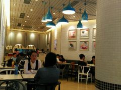 大堂-满记甜品(荟聚购物中心店)