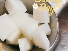 酸白萝卜-富乐满韩国正宗炸鸡韩国料理(虹泉路店)