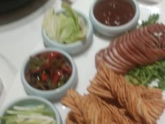 -梅利汴京烤鸭•开封豫菜地标店(东大街店)
