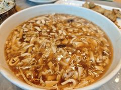 -侬佳蒸菜馆(听潮店)