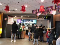 大堂-麦当劳(百联西郊购物中心店)