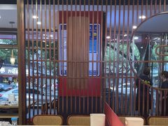 -鲁员外地锅鸡地锅鱼(古墩路店)