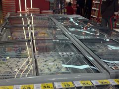 -好特卖HotMaxx(杭州滨江宝龙城店)