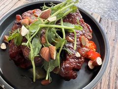 黑猪肋排-O'mills Sourdough Bakery&Bistro(永嘉路店)