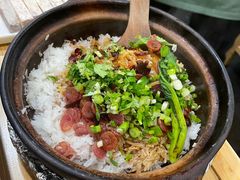 特级腊味煲仔饭-烹然四季椰子鸡火锅(团结湖总店)