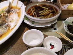 -粤港湾砂锅粥·宵夜(宝龙店)