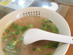 -杨三娘跷脚牛肉(羊子山西路店)