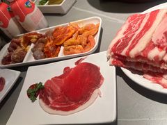 -山焱·炭火自助烤肉(周浦万达店)