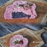 老字号“沈大成”重阳糕 ‼️ 九九重阳