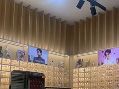 -一代眼镜·蔡司配镜(浦东大拇指广场店)