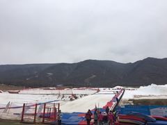 -鳌山滑雪度假区