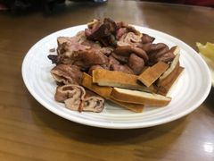 -天发芽·何记葫芦头泡馍·传统小吃(报恩寺街店)