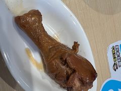 -灵芝妹子海鲜米线(劳动公园店)
