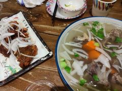 -清真·玛丽亚新疆菜主题餐厅(浙江中路店)