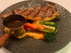 -龙虾酒吧扒房(宁波香格里拉店)