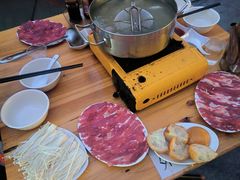 -黑山牛肉汤火锅(花城汇店)