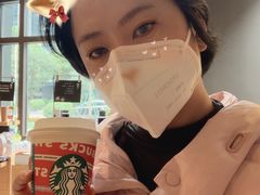 -星巴克臻选(福州东百中心分店)