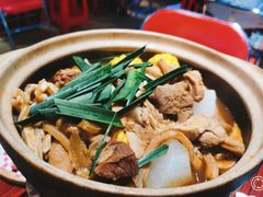 老广味牛杂煲-沙胆彪炭炉牛杂煲(成都玉林店)