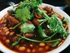 红烧肥肠-梯坎豆花