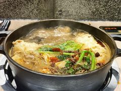 -呷哺呷哺(新世界百货望京店)