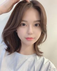 -变画·发型STUDIO