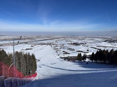 -丝绸之路山地度假区滑雪场