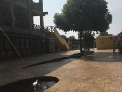 -热带风暴水上乐园(新镇路)