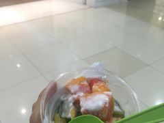 -三佰瑞冻酸奶(凯德MALL店)