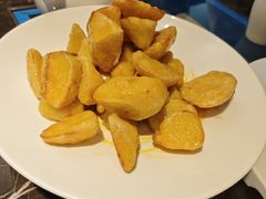 -瓦国小镇·果木烤鸭·融合菜(西口店)