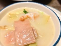 -闫府私房菜·老字号(恒隆店)