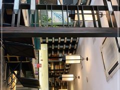 -野山舂·贵州现舂酸汤牛肉(民生路店)