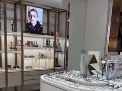 -无界眼镜MaxLess(南翔印象城店)