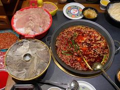 -沸炉重庆老火锅(军事博物馆店)