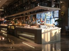 自助取餐区-新天地建国酒店凯撒餐厅