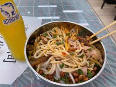 -红鼻子桂林米粉(金唐新光界店)