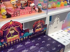 -泡泡玛特POPMART(崇文门国瑞城店)