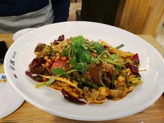 -拿渡·水煮鱼麻辣香锅(王府井奥莱·香江小镇店)