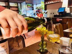 -肆海小川菜酒馆Wine Bistro (青年路店)