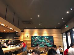 大堂-星巴克(杭州西湖银泰1F店)