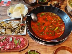 -贵厨酸汤牛肉(汇金星力城店)