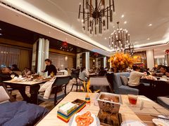 -西藏饭店·亚克·食光自助餐厅(文殊院店)