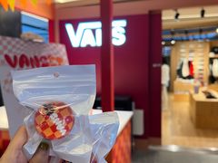-VANS(三里屯太古里店)