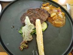-红房子西菜馆(淮海中路店)