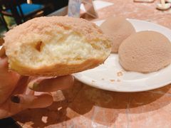 酥皮牛奶包-金玉满堂潮州酒楼(无限极荟购物广场店)