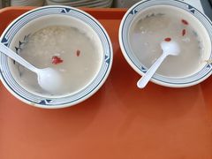 -牛一嘴·兰州牛肉面·大盘鸡(财富中心店)