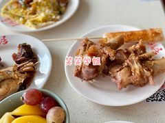 -泉福居酱骨头自助广场(南大街商业步行街店)