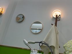 -苗医生专业祛痘·皮肤管理