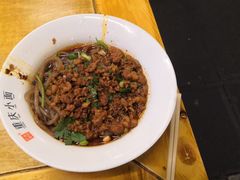 -八一路好吃街(雨田商务大厦店)